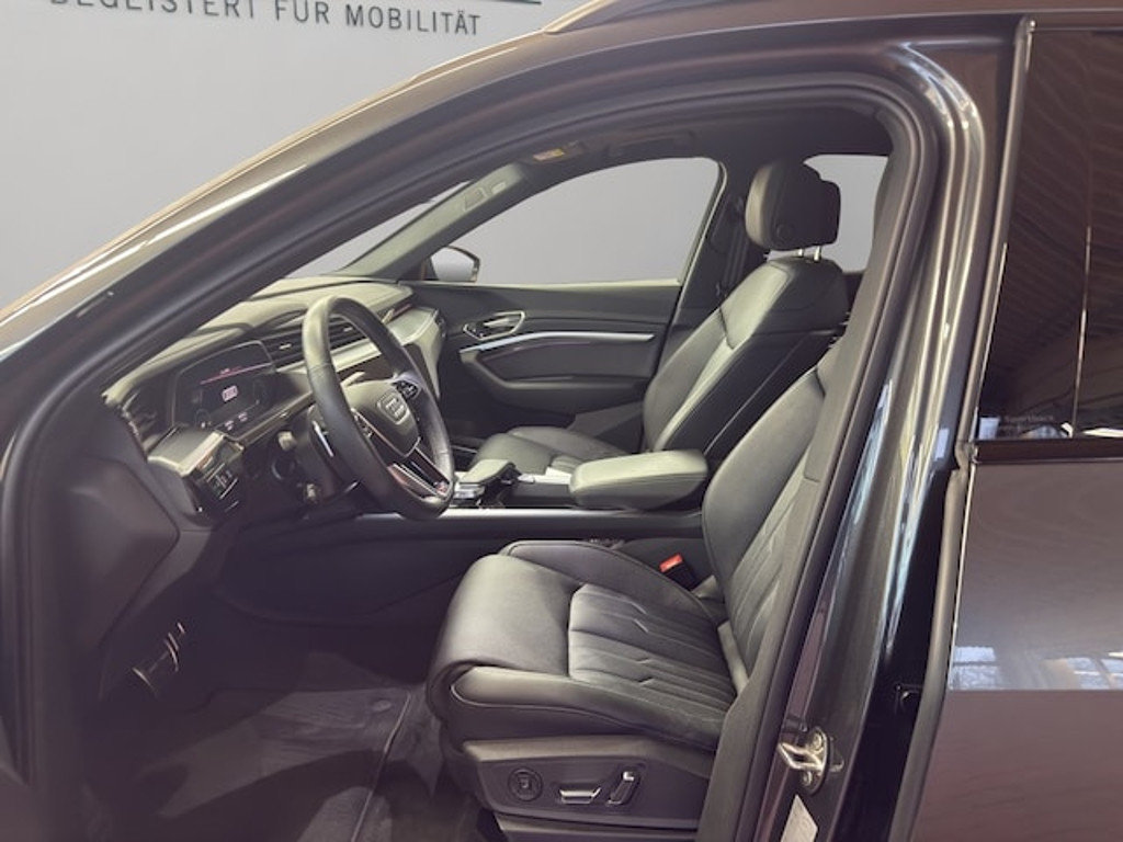 Audi Q8 e-tron