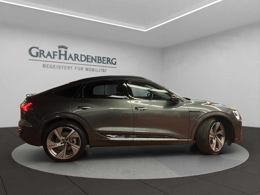 Audi Q8 e-tron