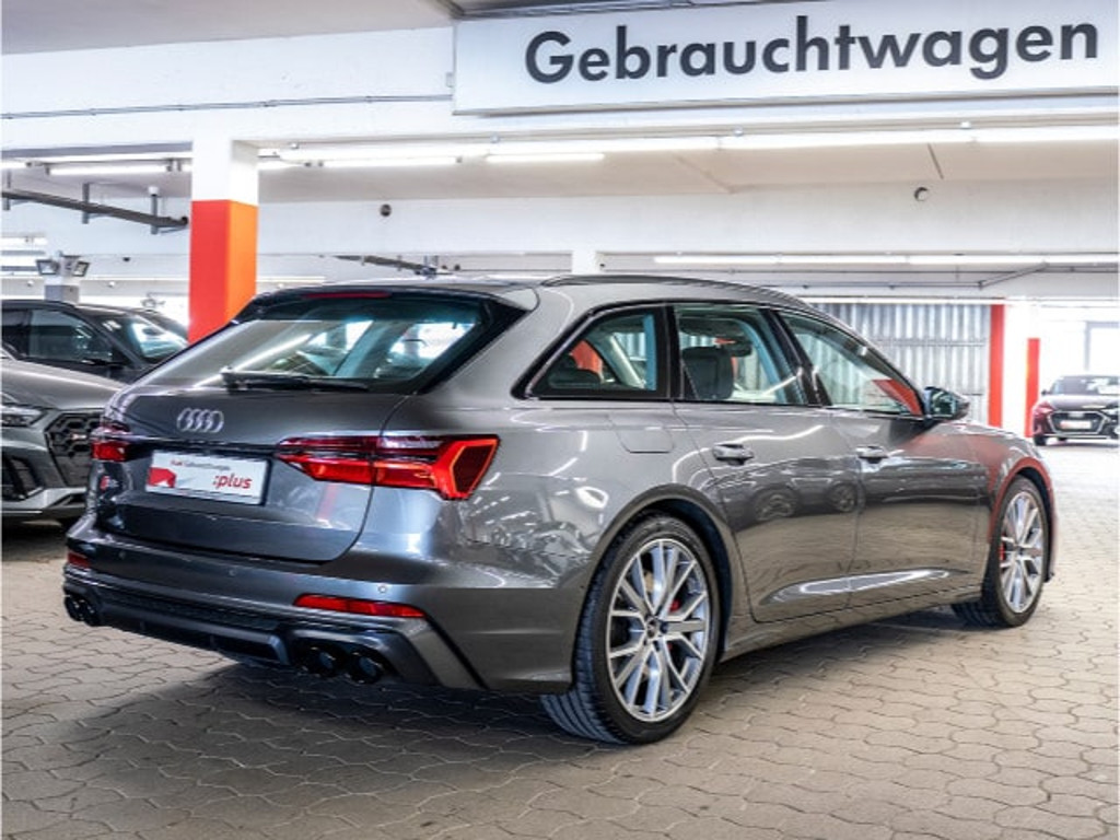 Audi S6