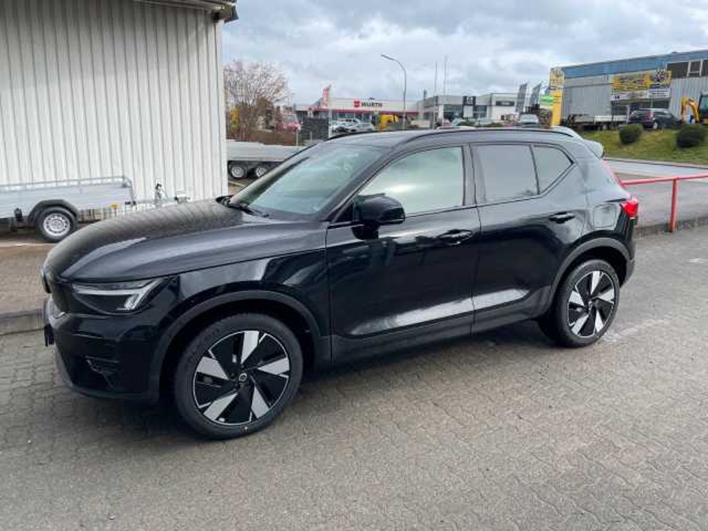 Volvo XC40 AWD Twin Engine Recharge Plus