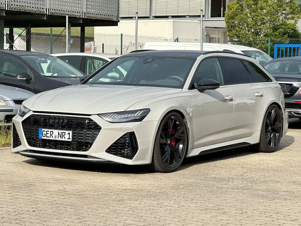 Audi RS6 Avant Quattro 4.0 TFSI
