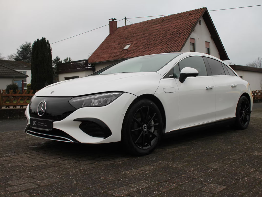 Mercedes-Benz E-Klasse EQE 300 Sedan