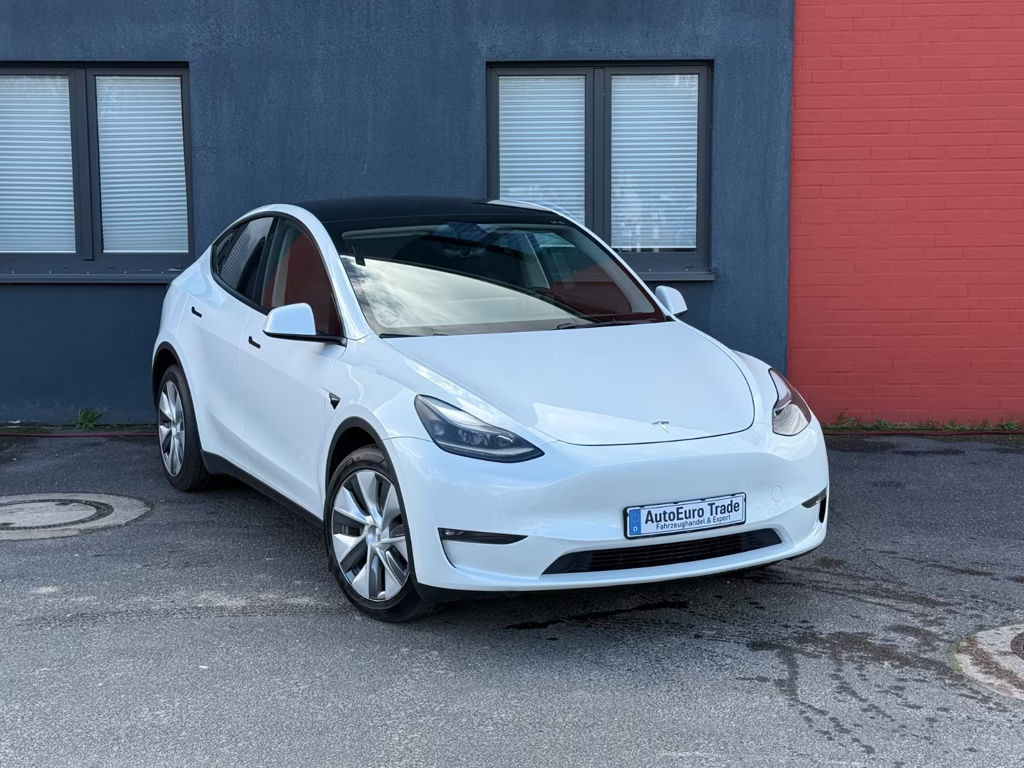 Tesla Model Y Long Range AWD