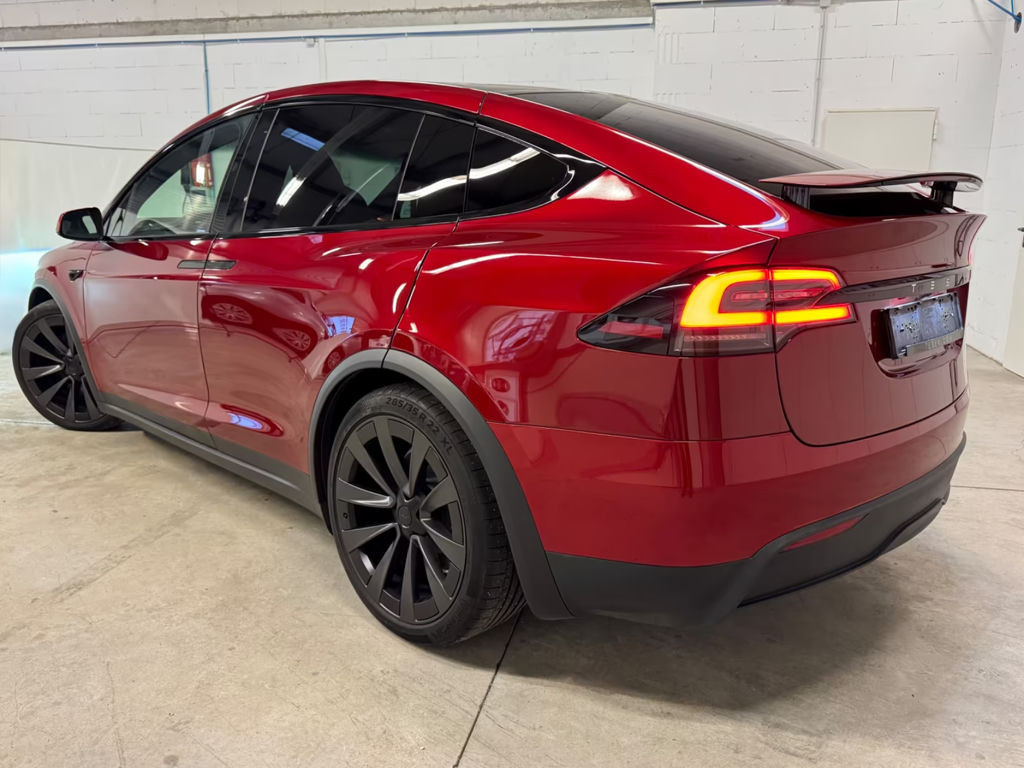 Tesla Model X