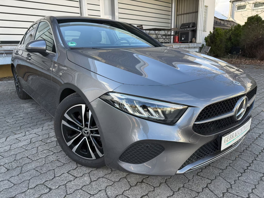 Mercedes-Benz A-Klasse A 200 Sport Edition Urban Sportpakket
