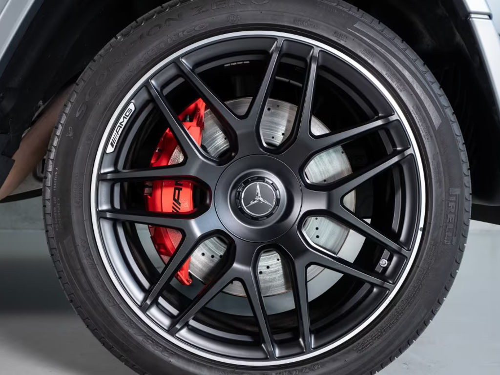 Mercedes-Benz G-Klasse