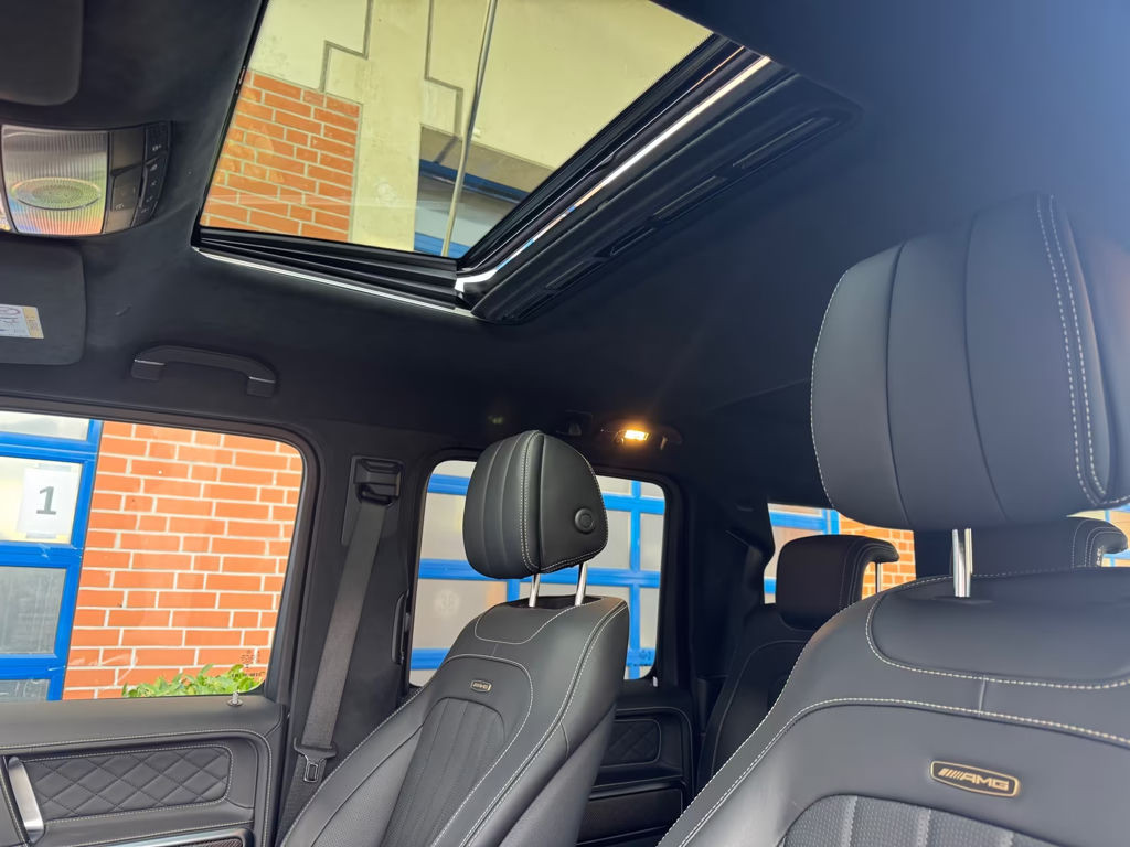 Mercedes-Benz G-Klasse