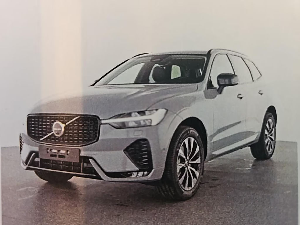 Volvo XC60 AWD Plus Dark