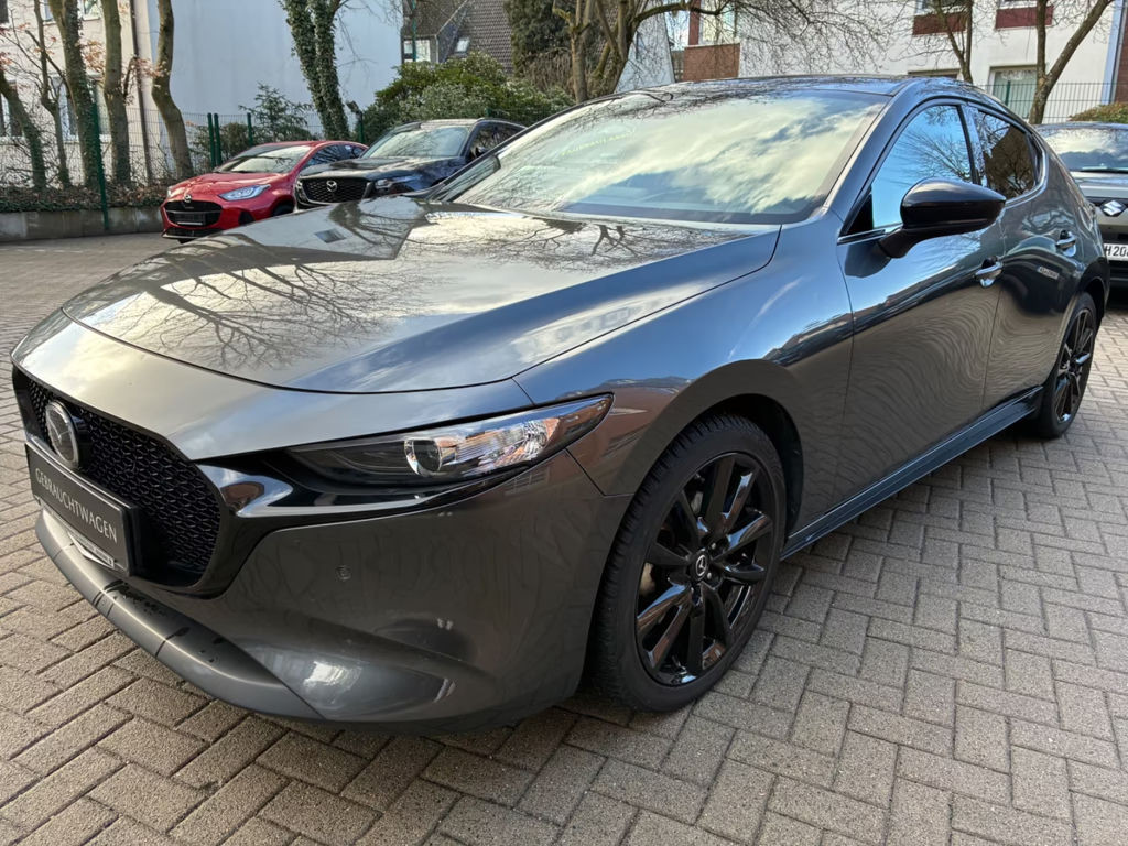 Mazda 3 SkyActiv Homura