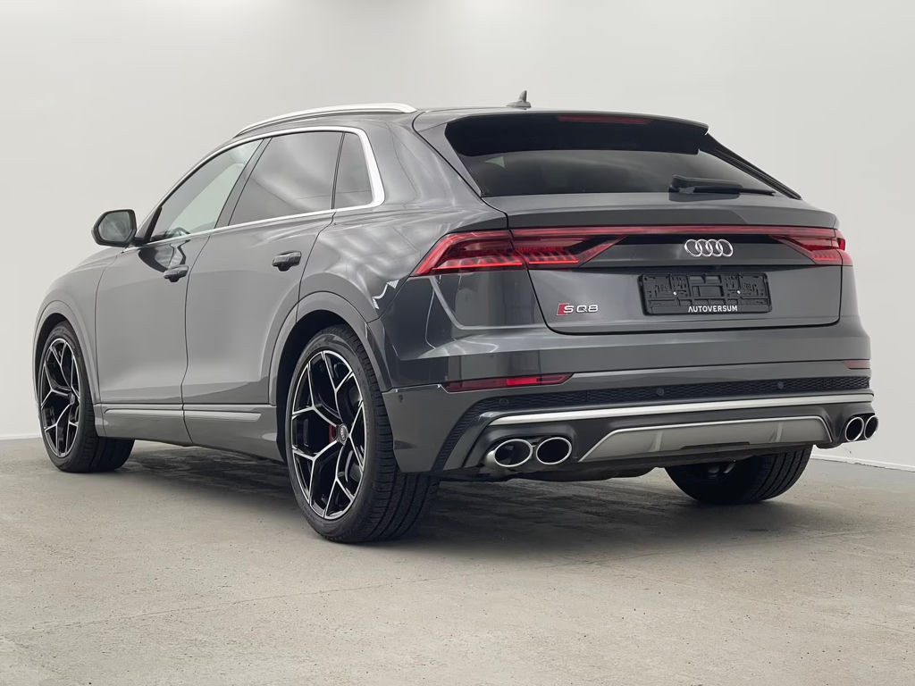 Audi SQ8