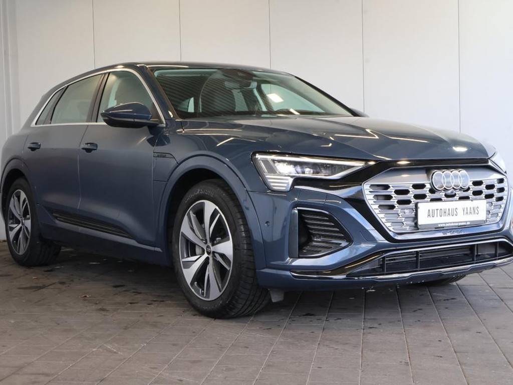Audi Q8 e-tron