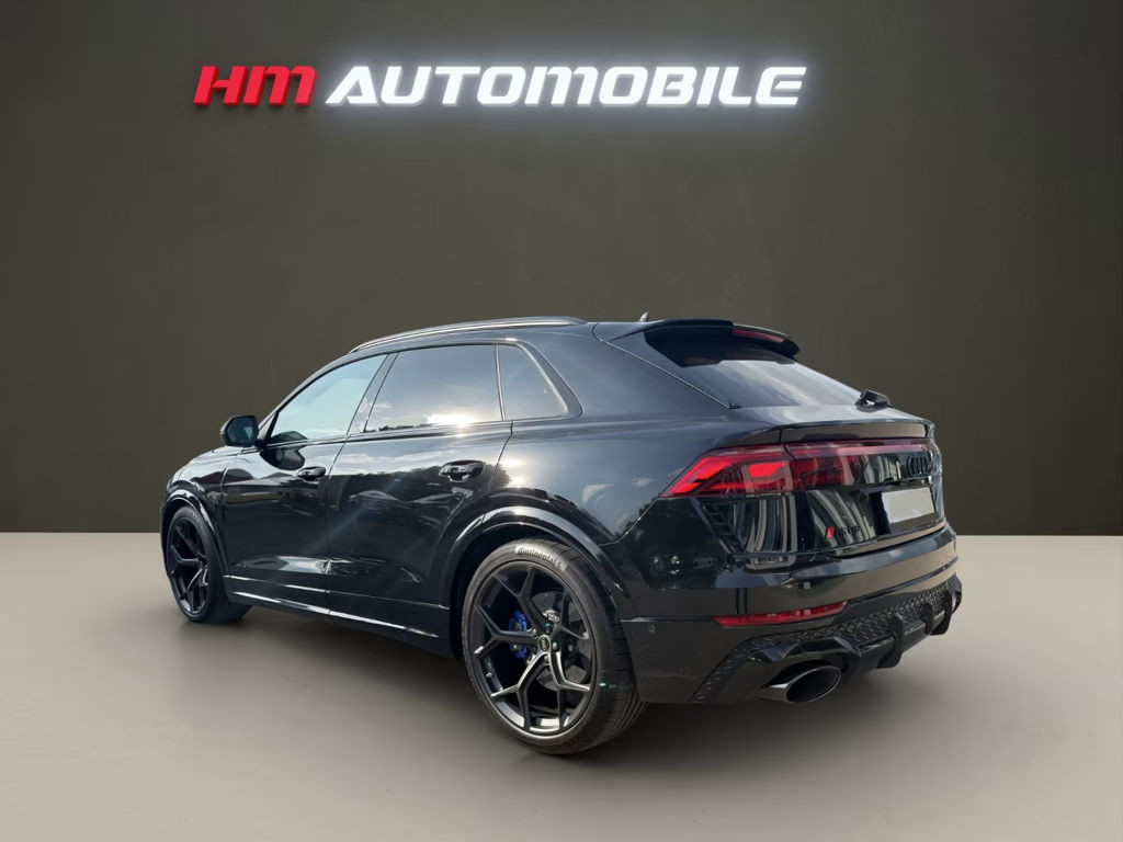 Audi RS Q8