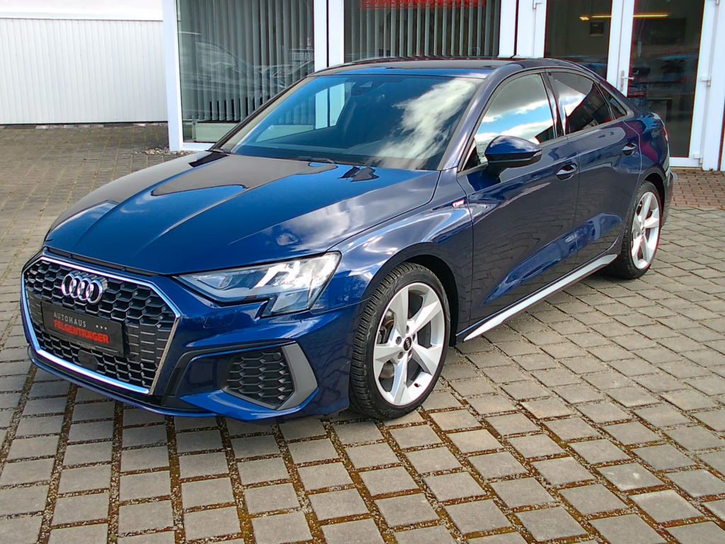 Audi A3 Sedan S-Line S-Tronic 35 TFSI
