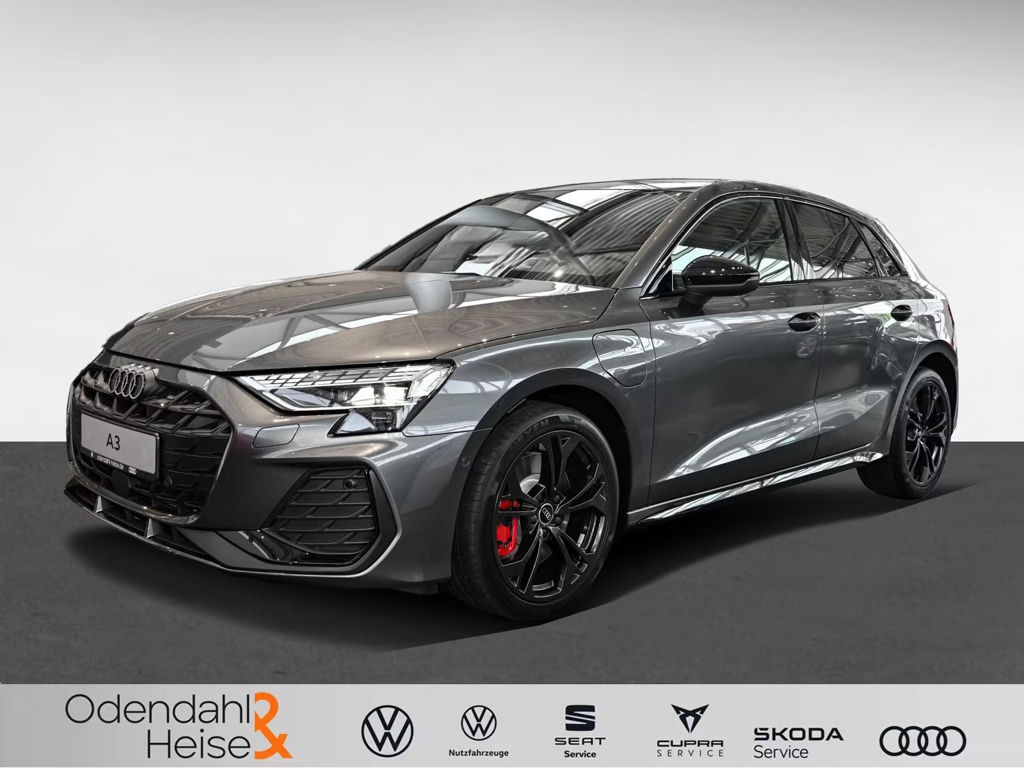 Audi A3 Sedan S-Line S-Tronic Hybride 45 TFSI
