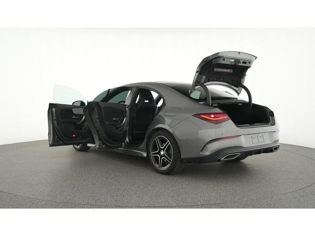 Mercedes-Benz CLA-Klasse CLA 180 AMG Line Coupé