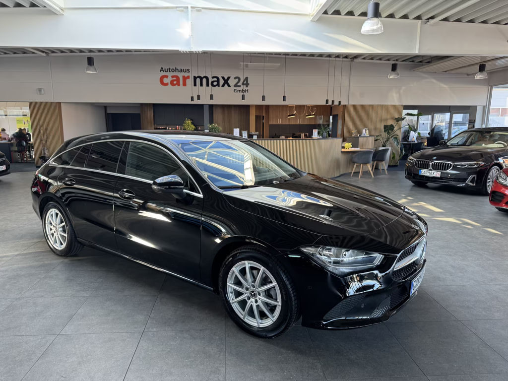 Mercedes-Benz CLA-Klasse CLA 180 CLA CLA 180 Automatik Navi SHZ PDC DAB CarPlay