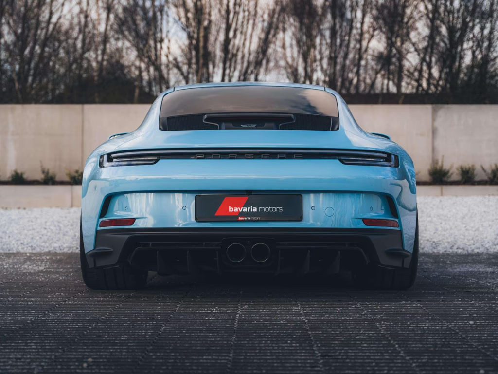 Porsche 992