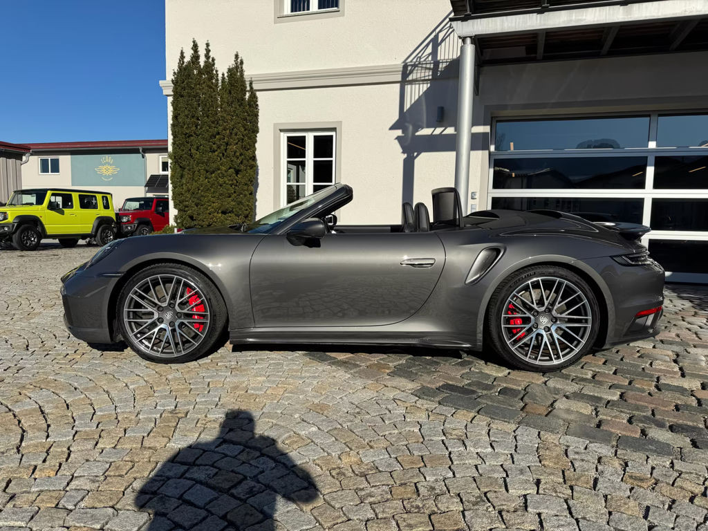 Porsche 992