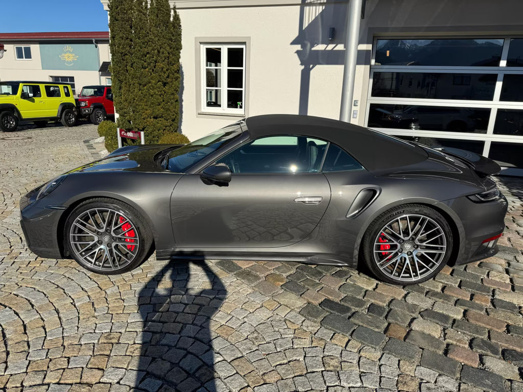 Porsche 992