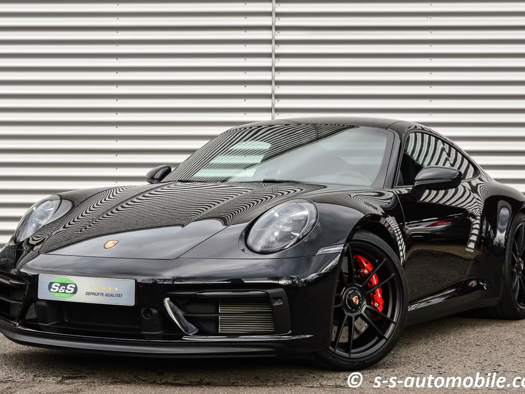 Porsche 992 GTS Carrera Coupé