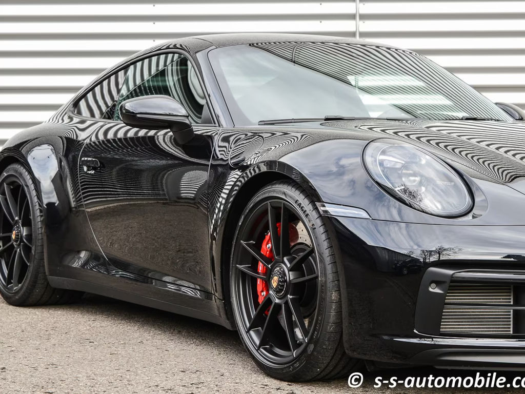 Porsche 992