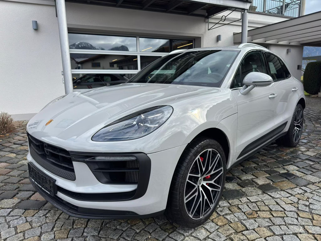 Porsche Macan S