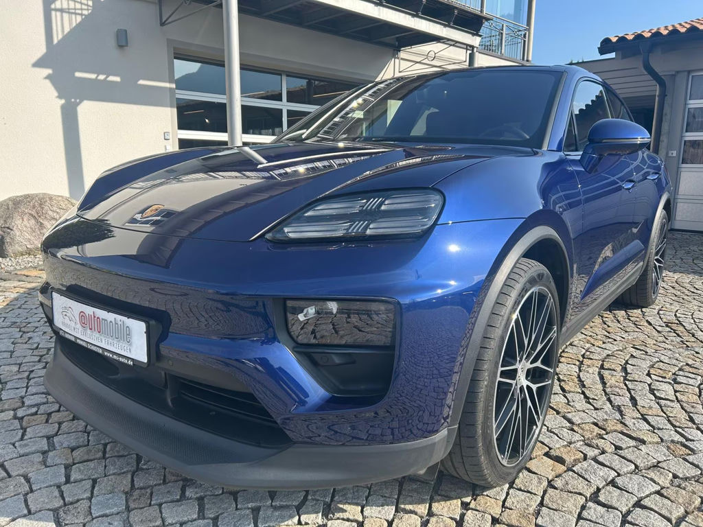 Porsche Macan 4
