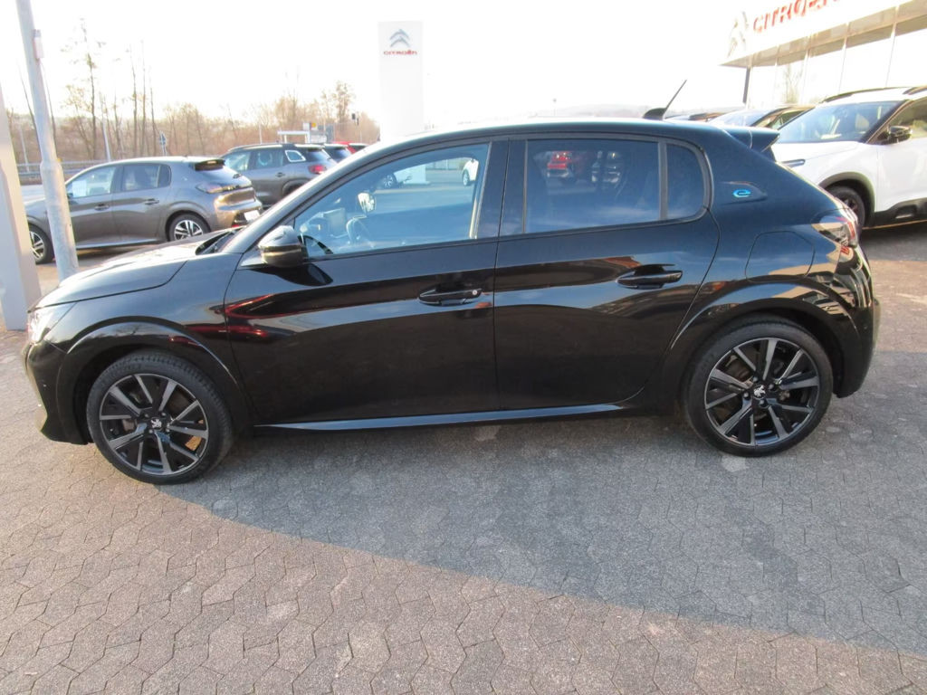 Peugeot e-208