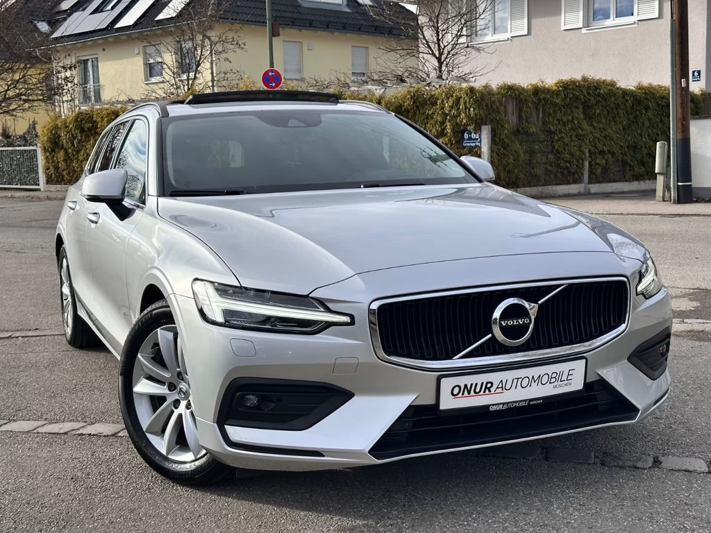 Volvo V60 Momentum