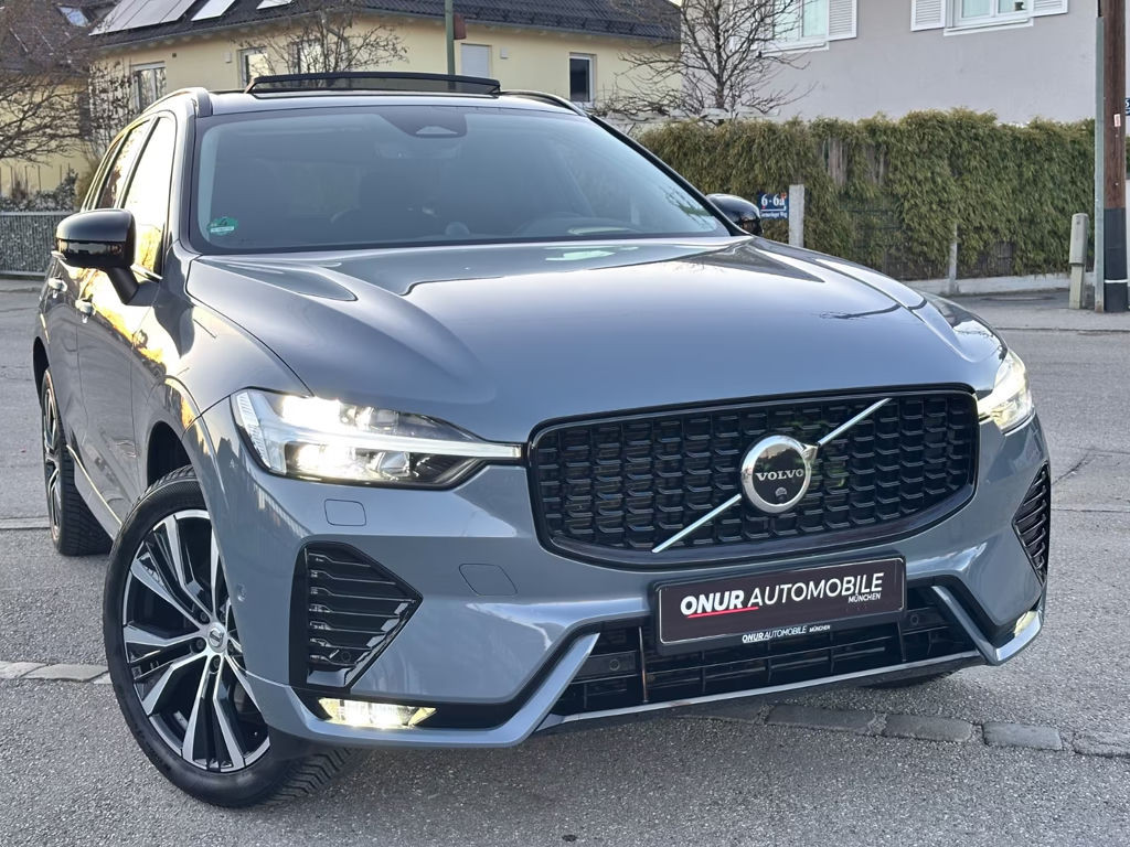Volvo XC60 AWD Ultimate Dark