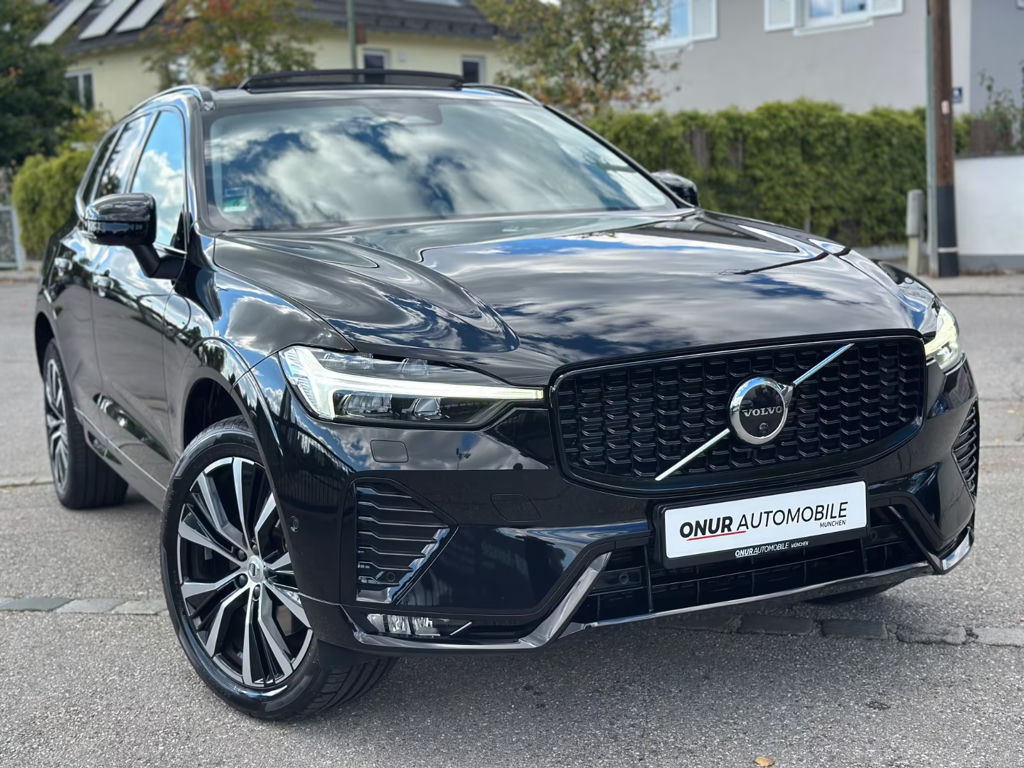 Volvo XC60 AWD Ultimate Dark