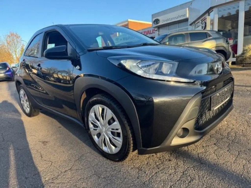 Toyota Aygo X Hatchback X-play Play