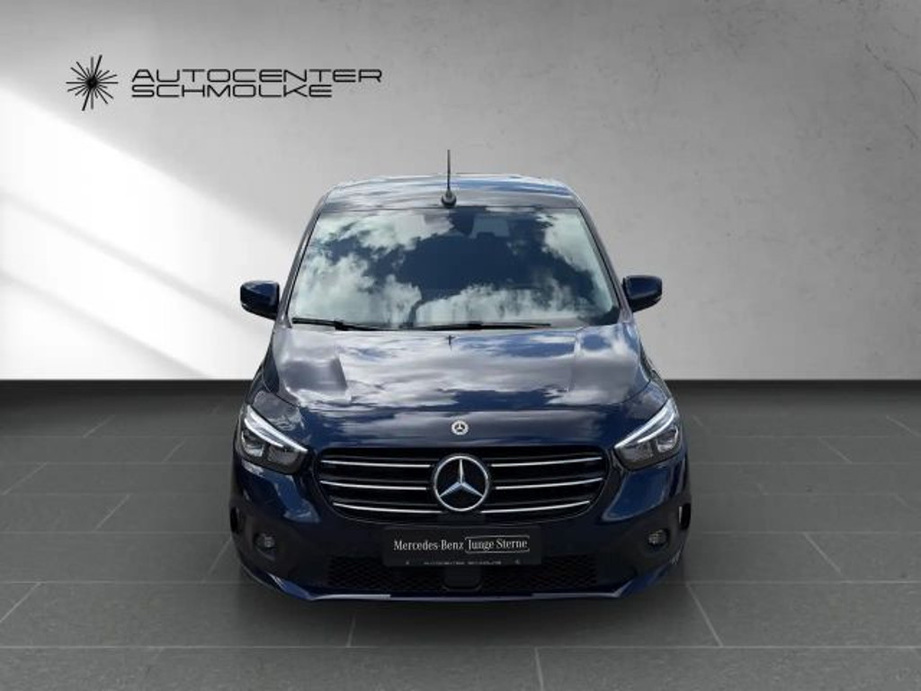 Mercedes-Benz T 180