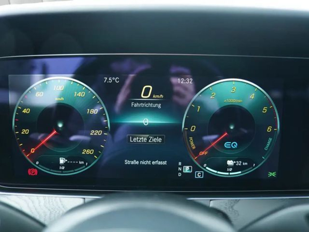 Mercedes-Benz E-Klasse