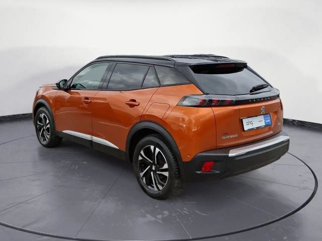 Peugeot e-2008