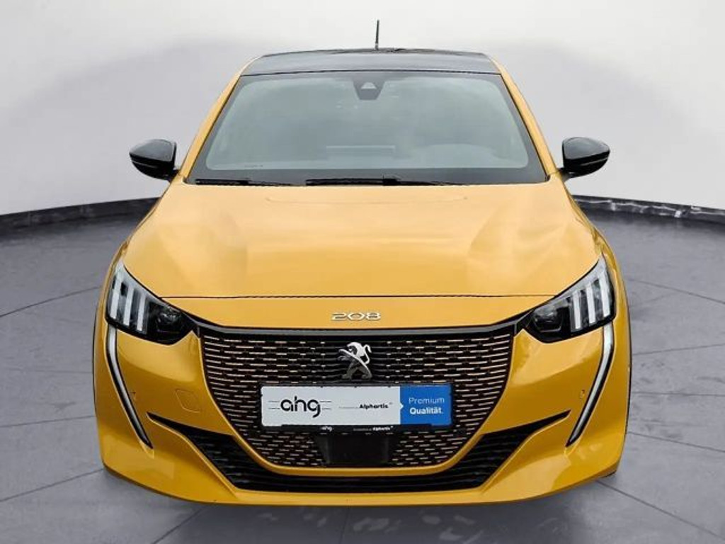 Peugeot e-208