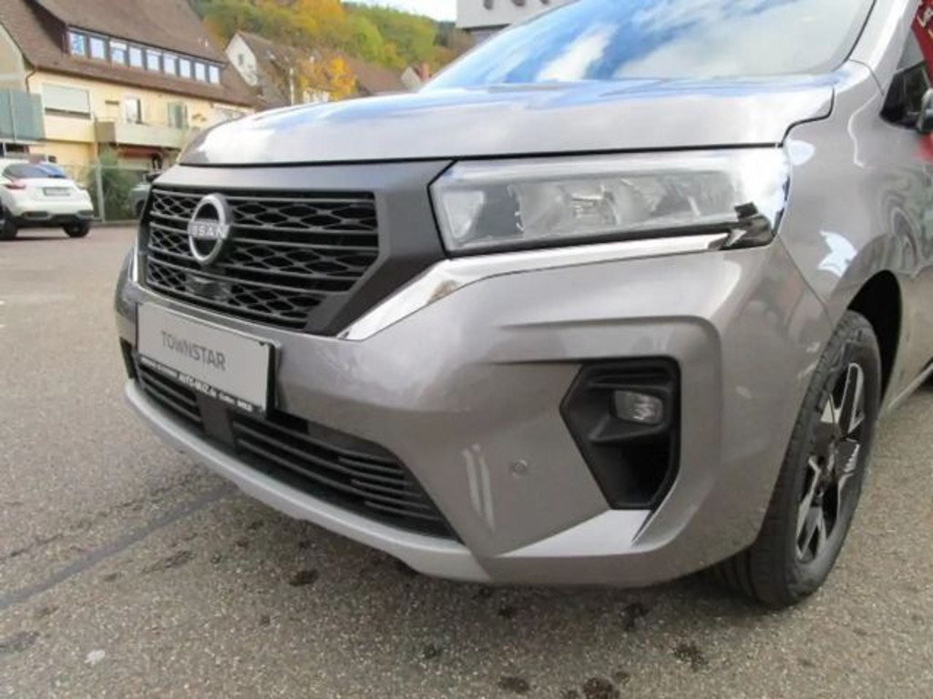Nissan Townstar