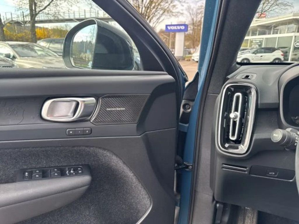 Volvo C40
