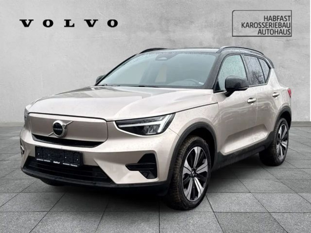Volvo XC40 AWD Recharge Plus