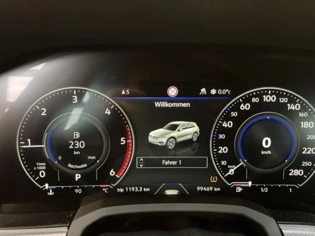 Volkswagen Touareg