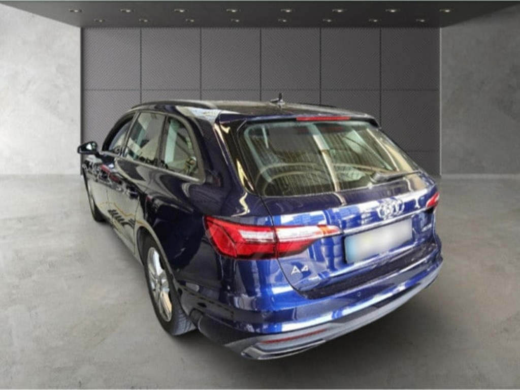 Audi A4 Avant S-Tronic 40 TDI