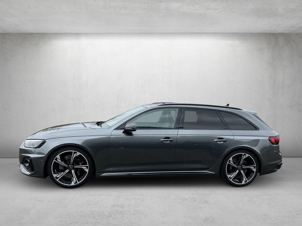 Audi RS4 Avant Quattro