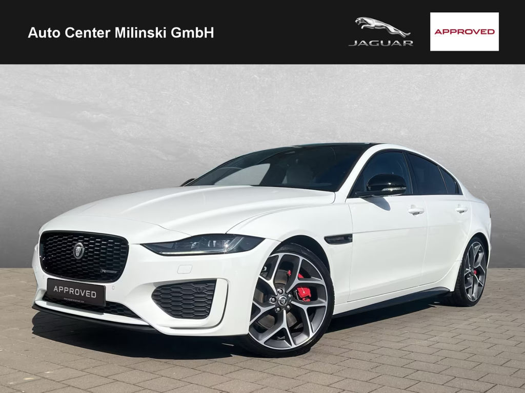 Jaguar XE P300 AWD