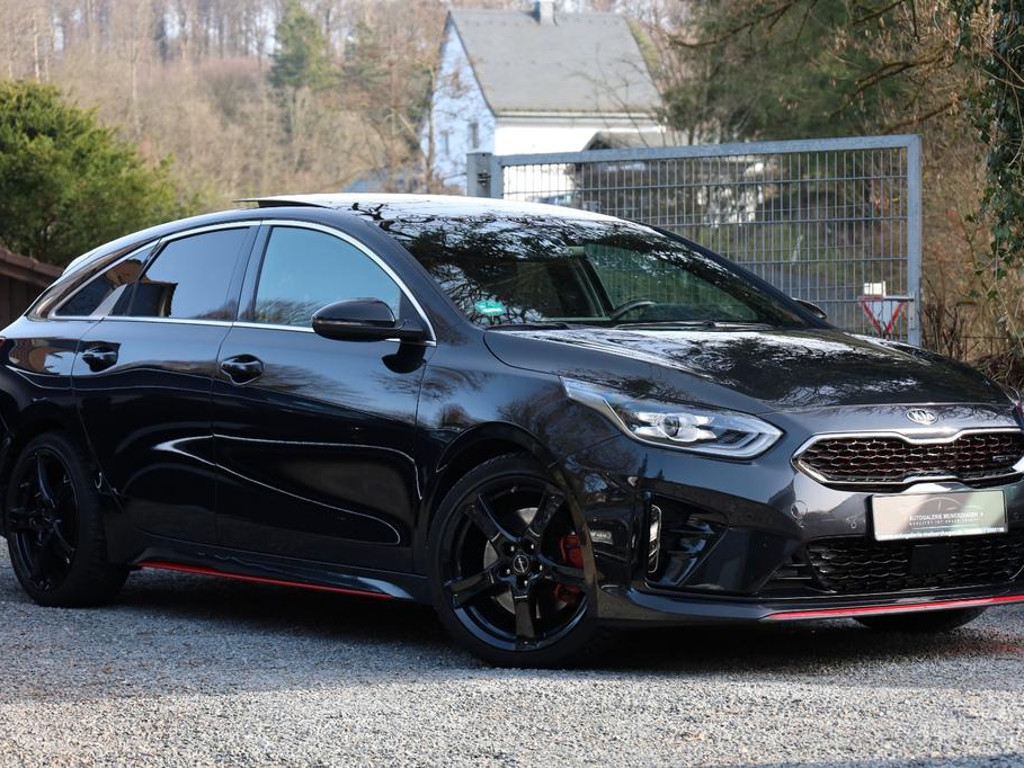 Kia ProCeed
