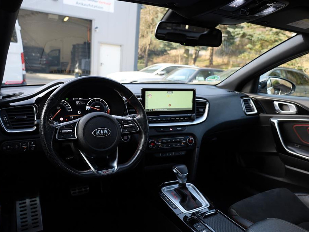 Kia ProCeed