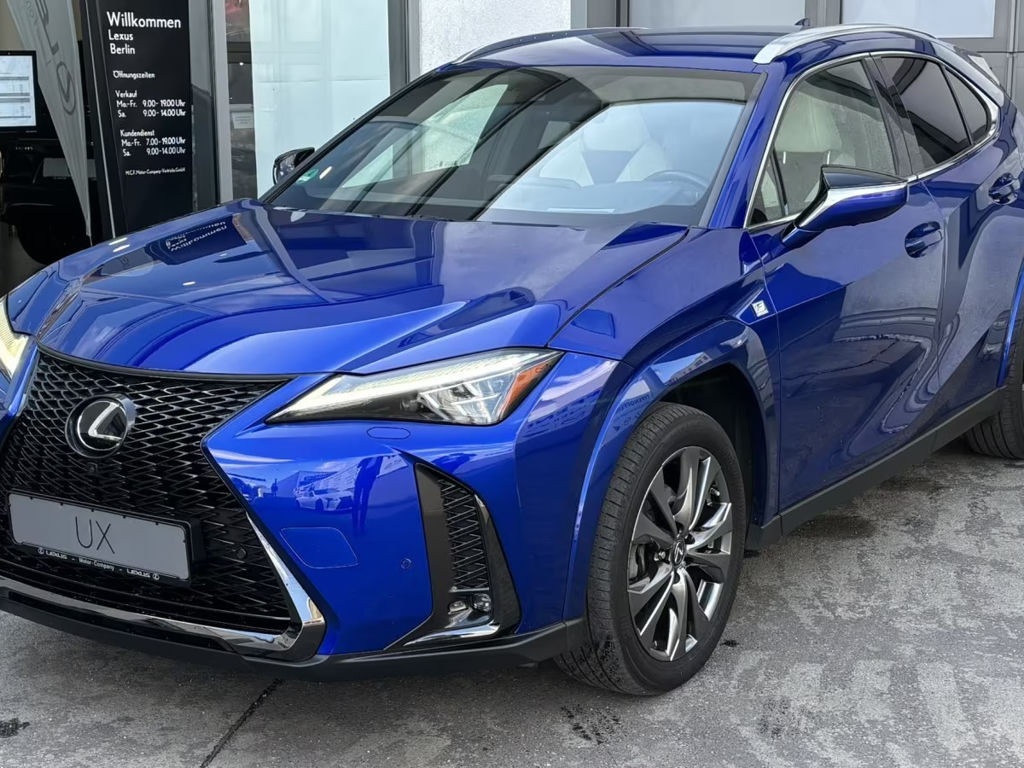 Lexus UX