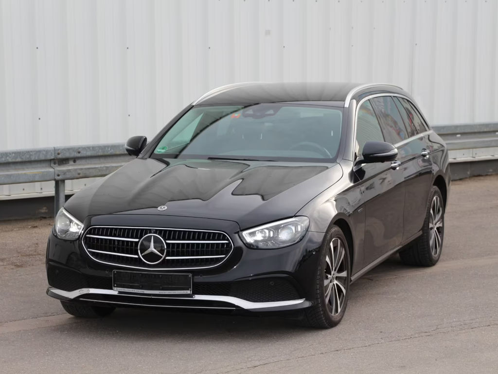 Mercedes-Benz E-Klasse E 300 AVANTGARDE Estate