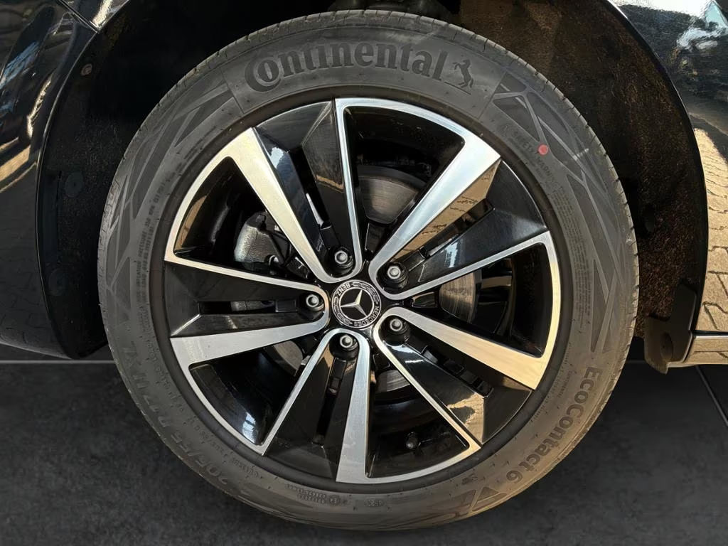 Mercedes-Benz T 180