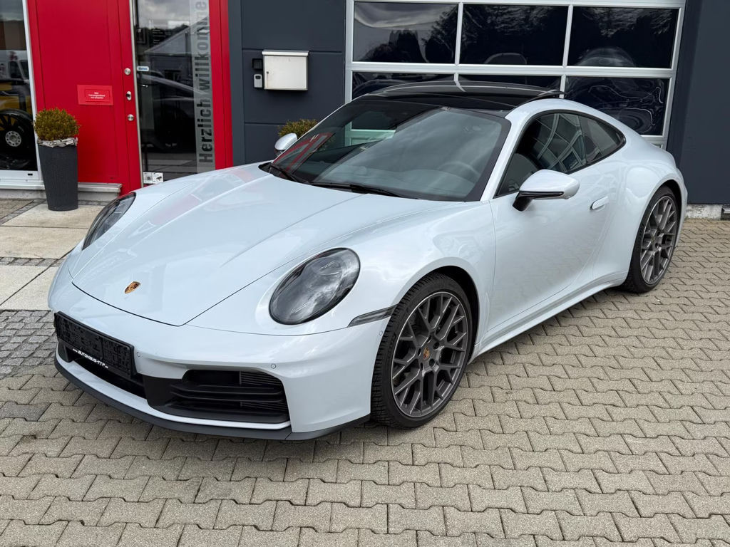 Porsche 992