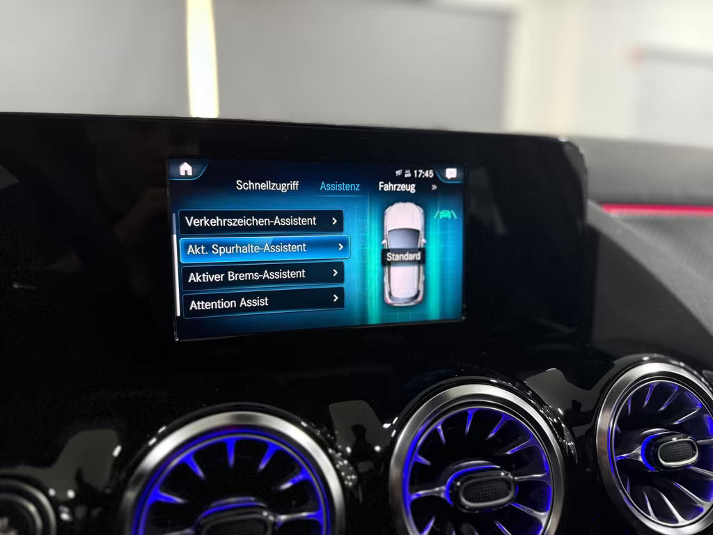Mercedes-Benz GLA-Klasse